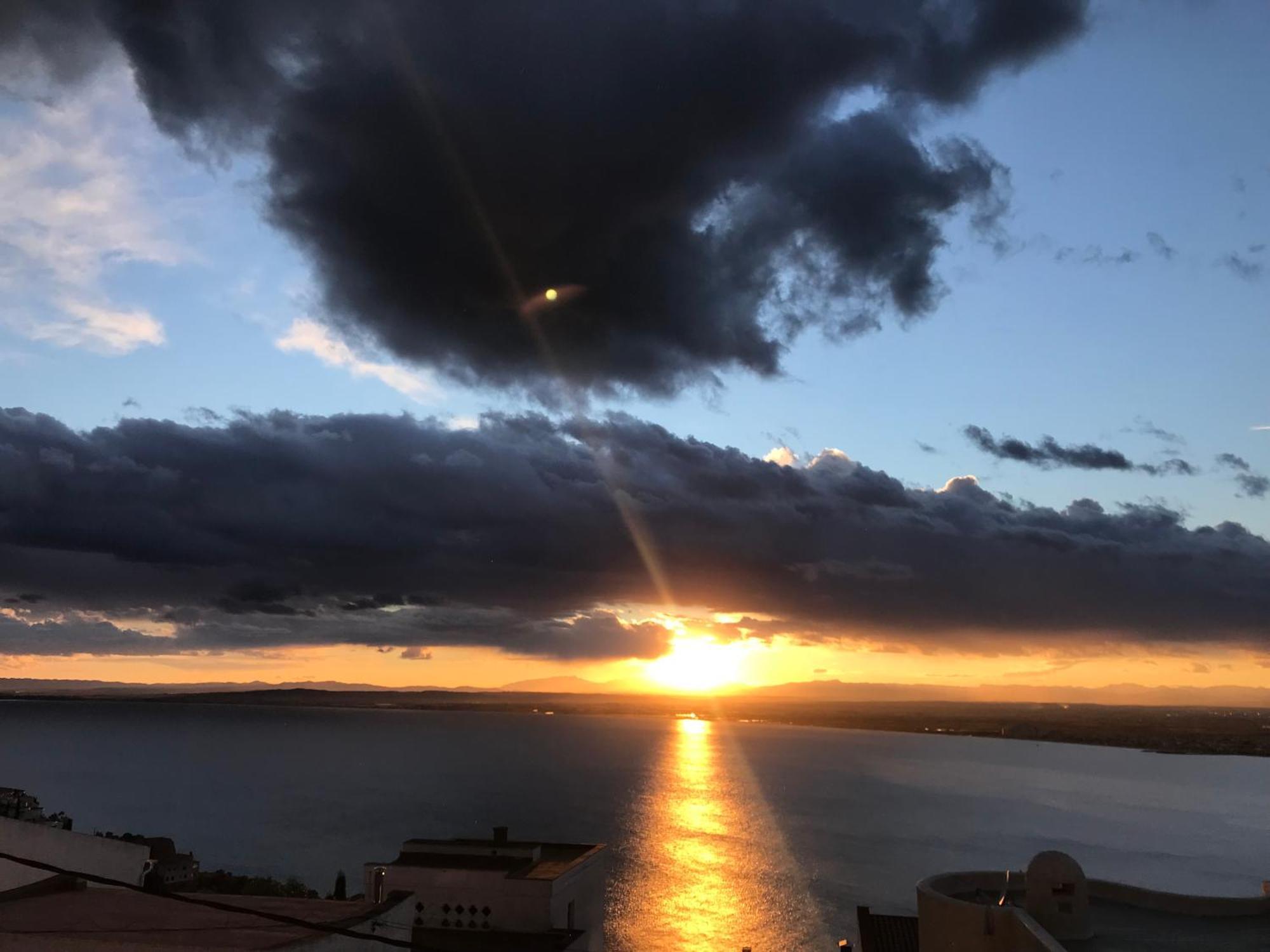 Las Mejores Puestas De Sol Росас Экстерьер фото